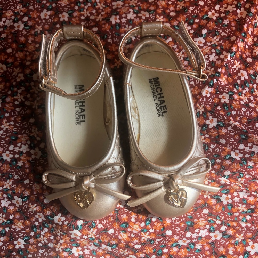 Michael Kors Gold flats - size 5 toddler